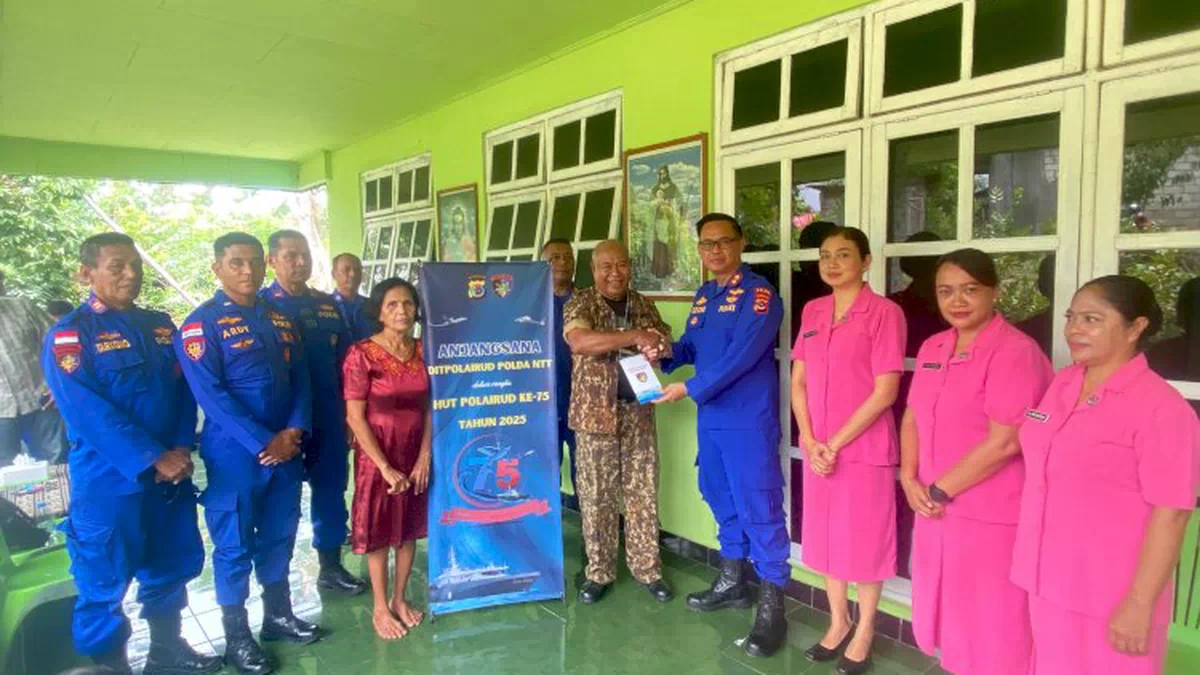 HUT ke-75, Ditpolairud Polda NTT Anjangsana ke Rumah Purnawirawan,Wujud Hormat kepada Para Senior