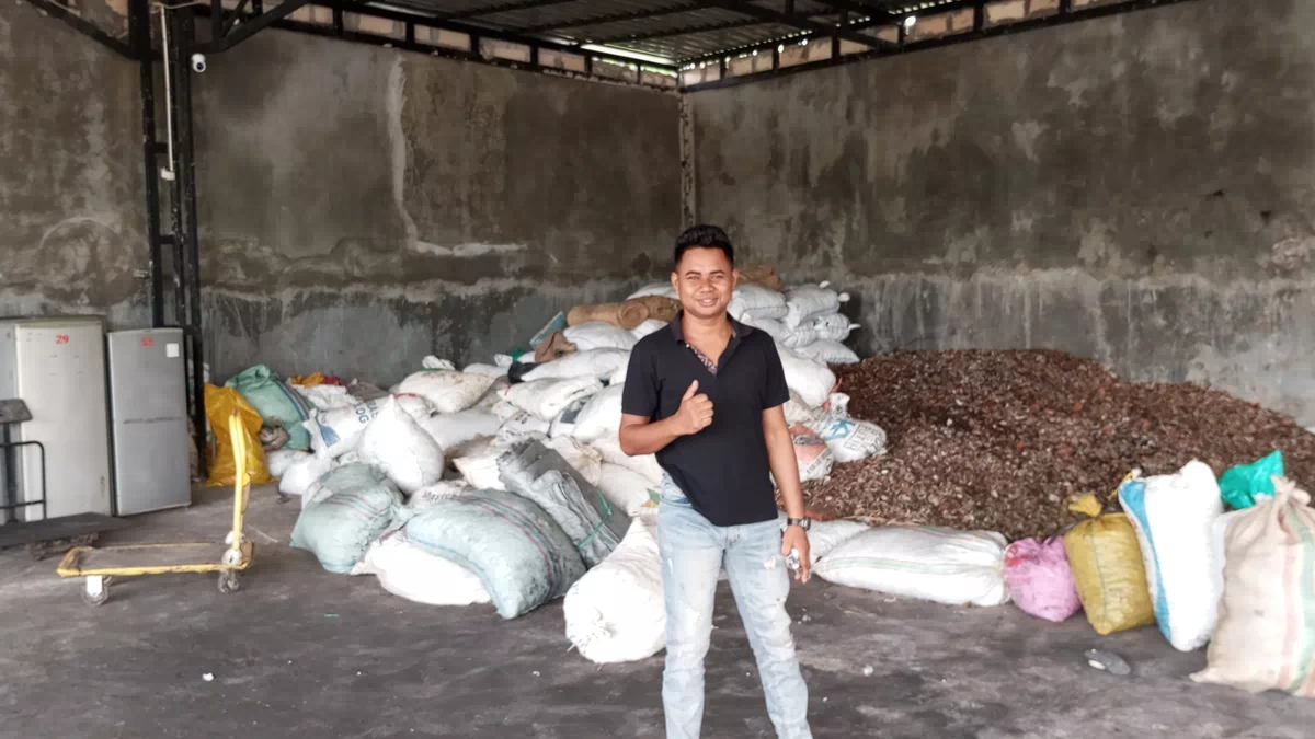 Riko Yusanto Nitti, Pengusaha Muda Amarasi: Dari Putus Sekolah, Usaha Ternak Sapi, hingga Ekspor Hasil Bumi “Doa Mama Itu Hoki Saya”