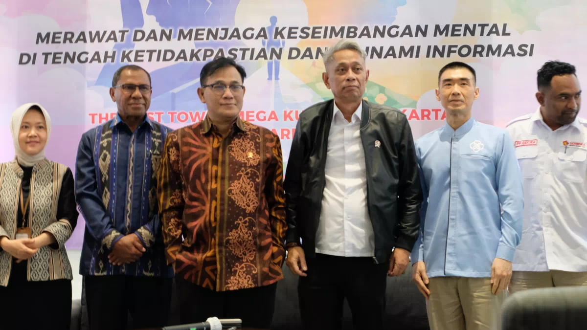 Di Forum GEKIRA, Wagub NTT Johni Asadoma Ingatkan Bahaya Tekanan Digital bagi Mental Anak dan Remaja