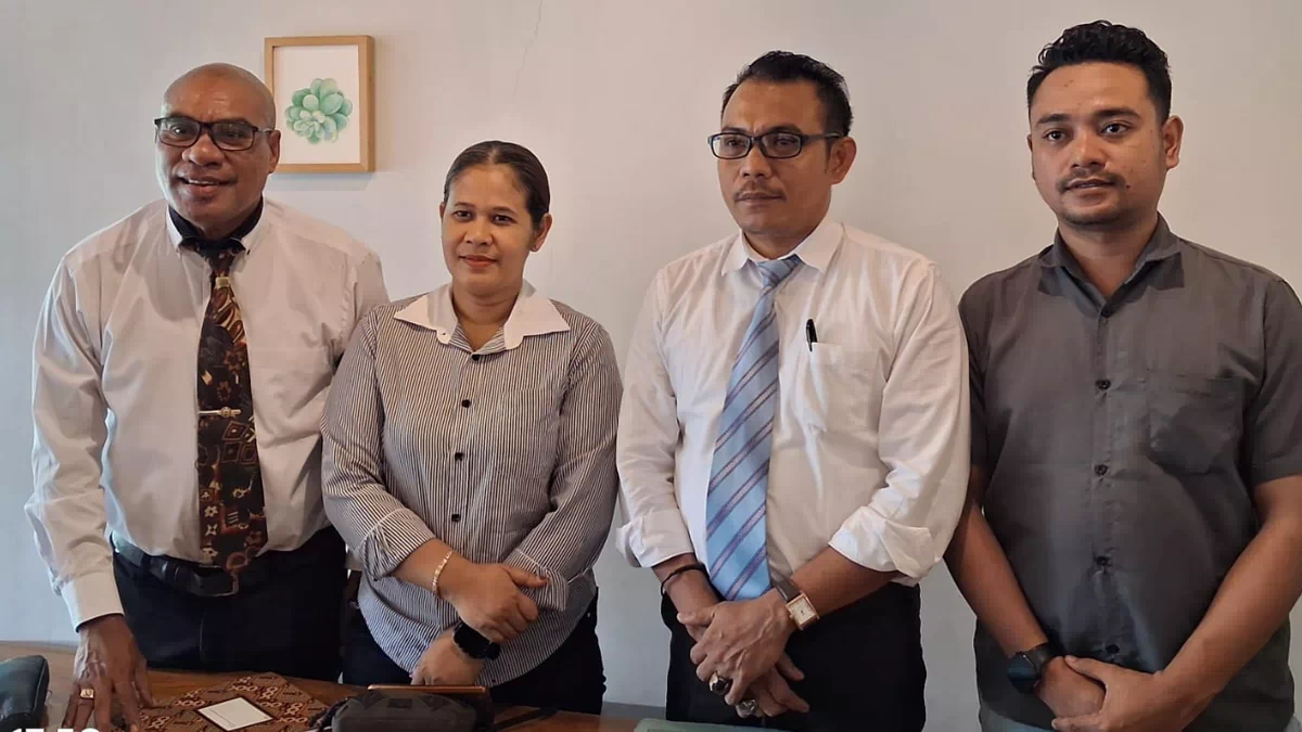 Hakim PTUN Kupang Batalkan Pemecatan Dekan IAKN, Rektor Diminta Rehabilitasi Nama Baik Yenri Pellondou