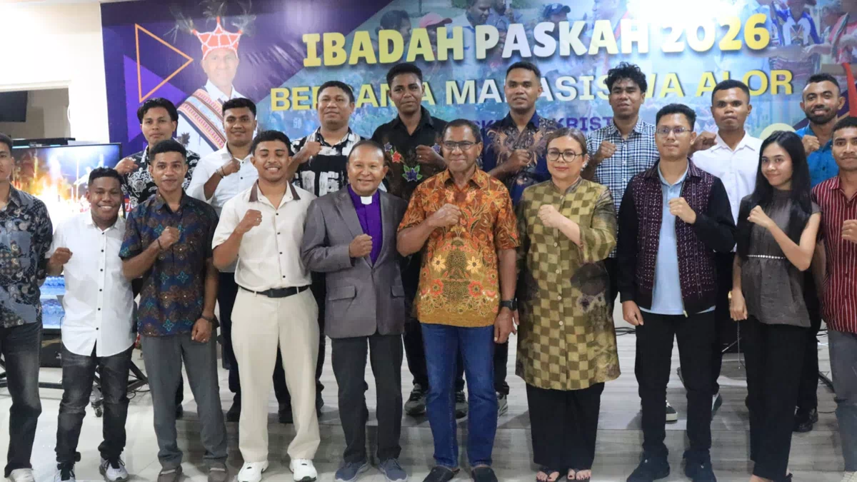 Ibadah Paskah Bersama Ratusan Mahasiswa Alor di Kupang,Wagub NTT Tekankan SDM Unggul Generasi Muda