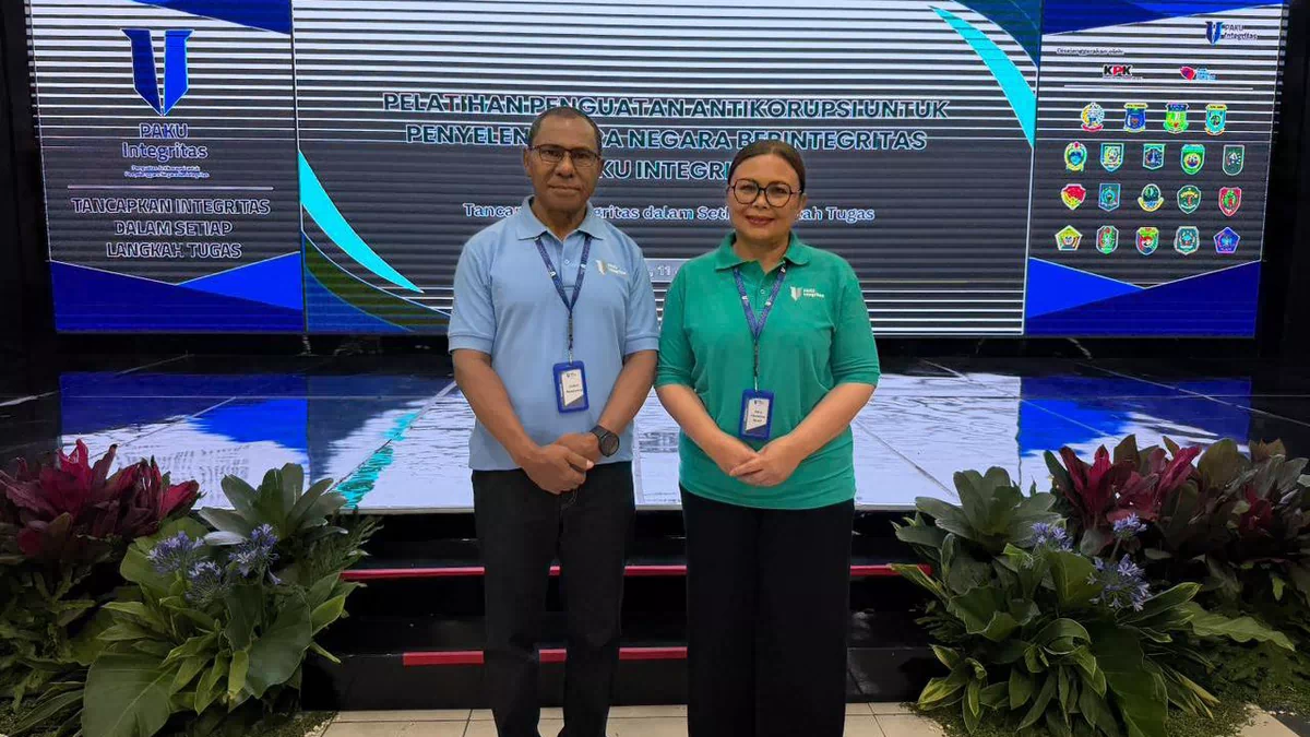 Wagub NTT Jhoni Asadoma dan Istrinya Ikuti Sekolah Integritas KPK, Wujudkan Birokrasi Bersih dan Akuntabel