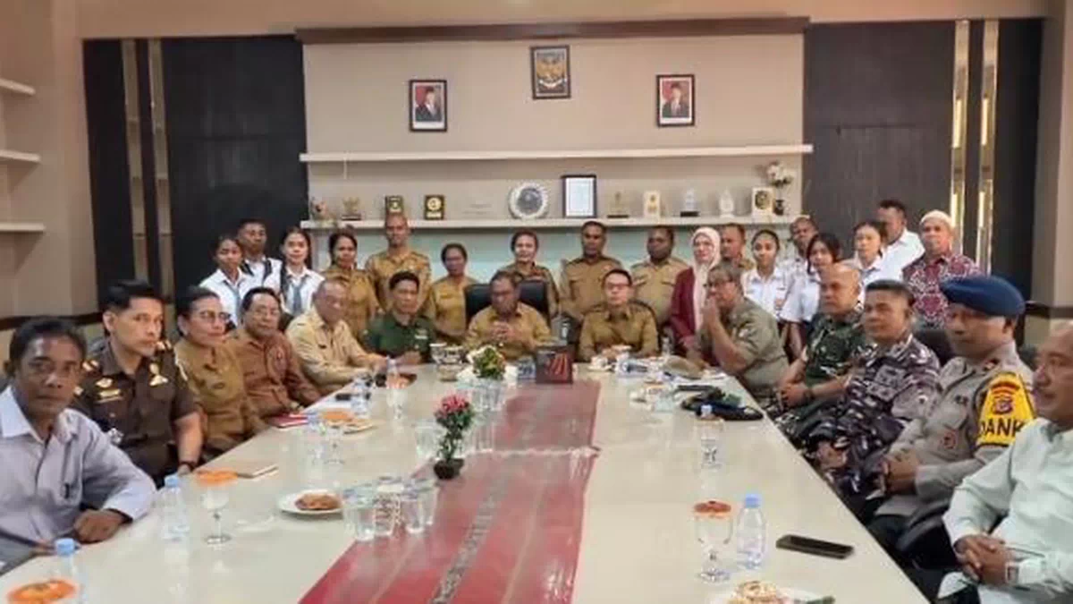Wagub Johni Asadoma Pimpin Konsolidasi Damai di Alor, Ajak Semua Elemen Bersatu Akhiri Perang Antar Kampung