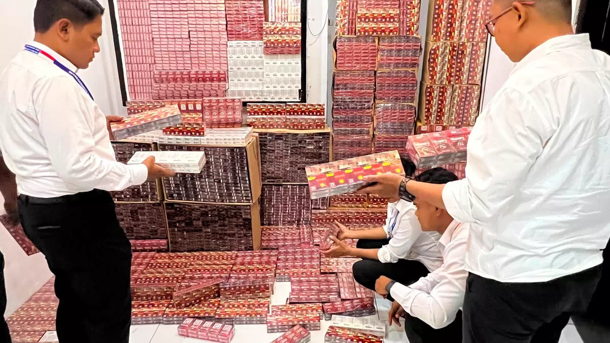 Ditreskrimsus Polda NTT Sita 9.271 Bungkus Rokok Diduga Tanpa Izin Perdagangan di Empat Kabupaten