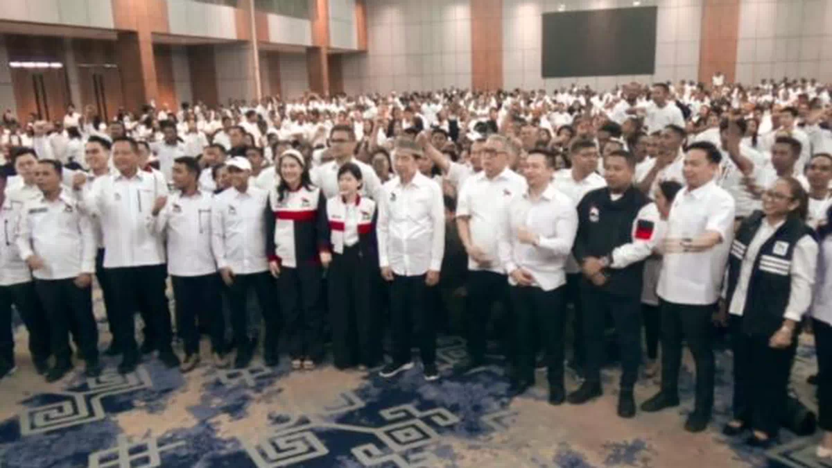 Jokowi Hadiri Rakerda PSI di Kupang, Tekankan Kader Harus Hadir dan Menjadi Solusi bagi Rakyat