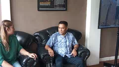 Mantan Istri ADPRD Datangi Kejati NTT,Minta Keadilan Untuk kedua Anak, Minta Perkara Penelantaran Segera P-21