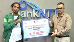 Bank NTT Cabang Lewoleba Salurkan Dana CSR untuk Rumah Ibadah di Lembata