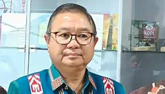 HUT Ke-64 Bank NTT, Charlie Paulus Ajak Seluruh Insan Bank Bersama Menuju Puncak Transformasi
