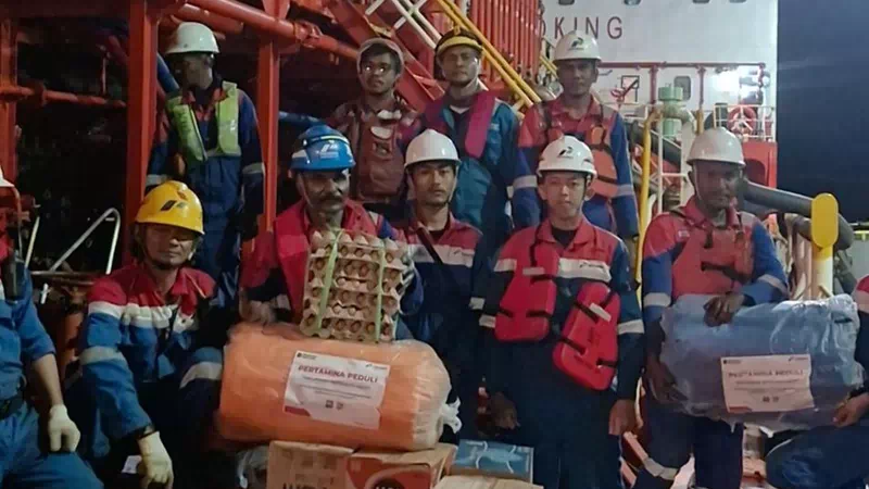 Pertamina se-NTT Bersatu Kirim Bantuan Rp42 Juta untuk Warga dan Pekerja Terdampak Gempa di Reo