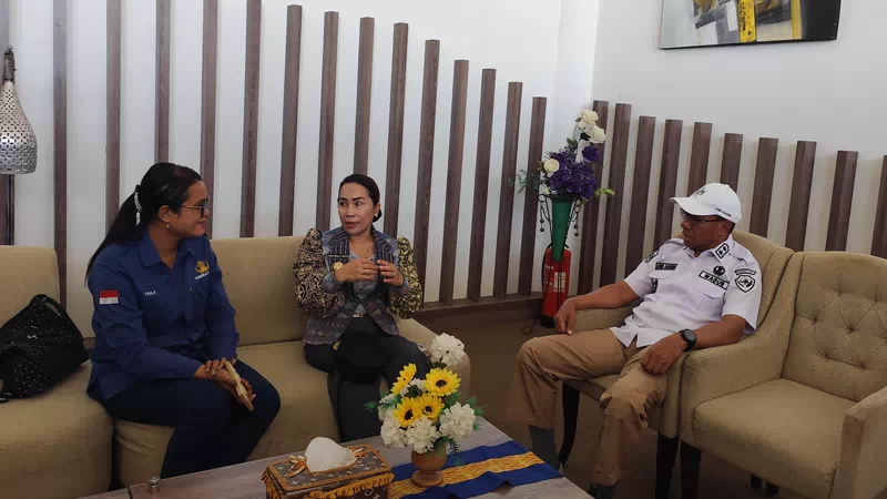 Wagub NTT Jhoni Asadoma Dorong Digitalisasi Pajak, SBD Jadi Percontohan Penertiban Pajak Kendaraan